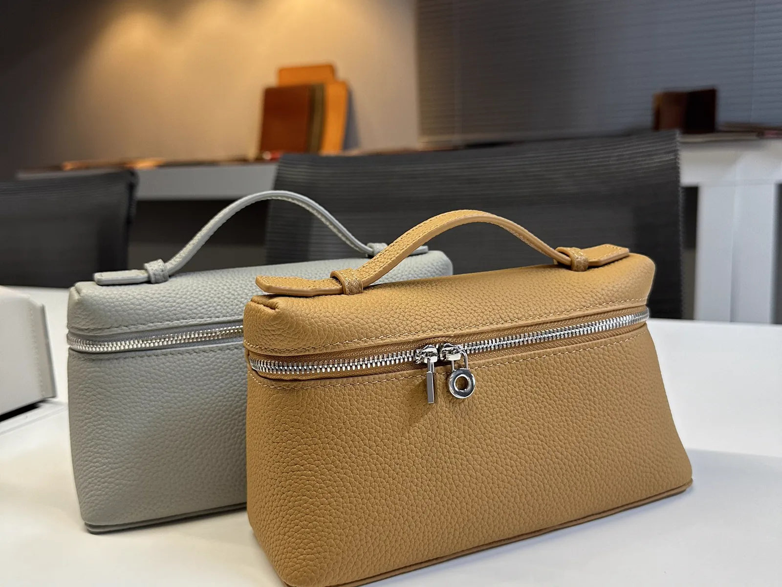 Leather goods factory for wholesale leather bag sourcing