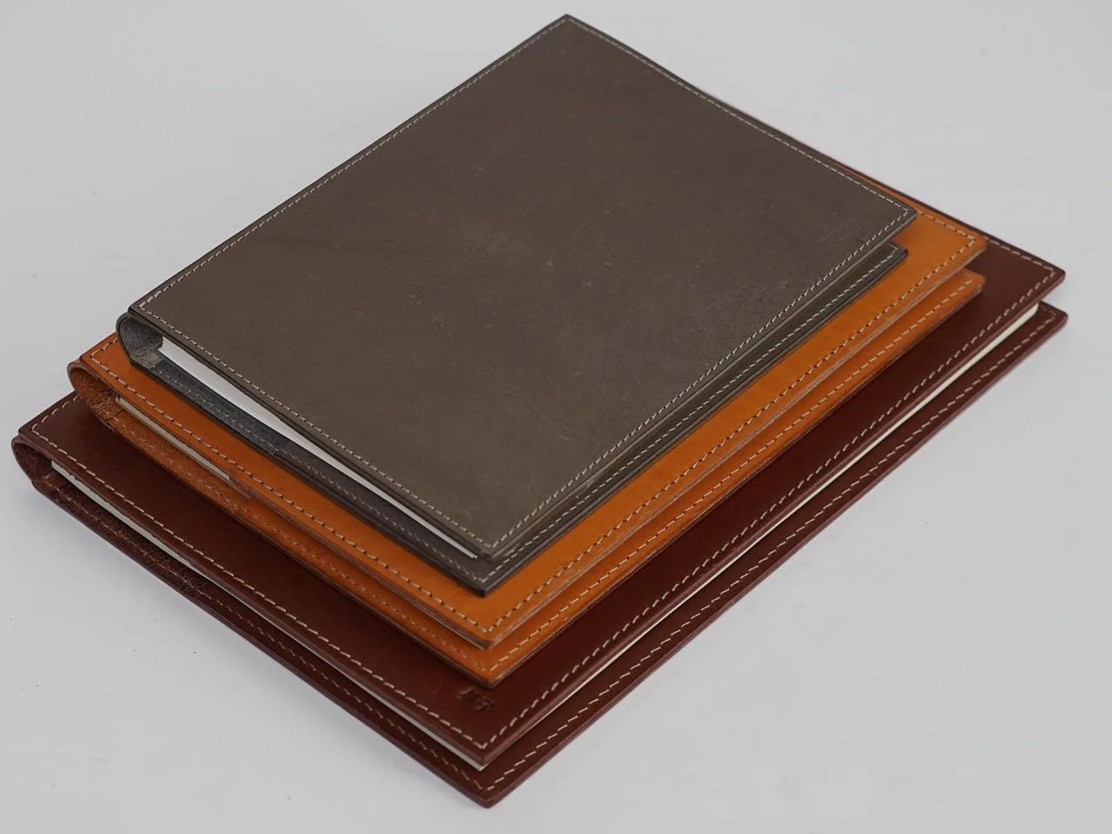 Leather goods factory for wholesale leather journals