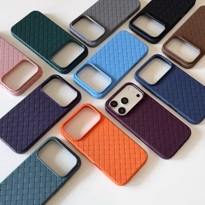 Color references for the basketweave-texture TPU case, with different camera-opening examples.