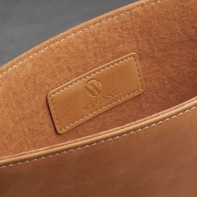 Aaronscase Genuine Leather iPad Sleeve Universal Size (Wholesale / Manufacturer)