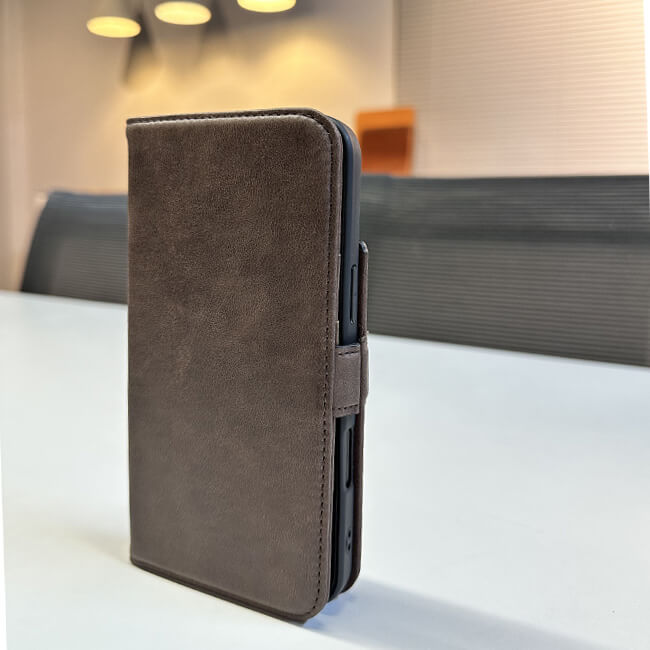 Aaronscase Genuine Leather iPhone 16 Case (Wholesale / Manufacturer)