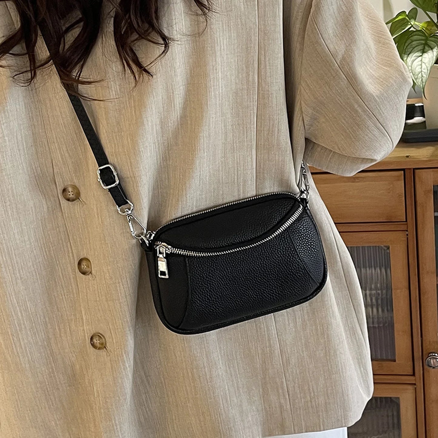 Compact Zip Camera Crossbody Bag custom OEM reference 649 - angled view