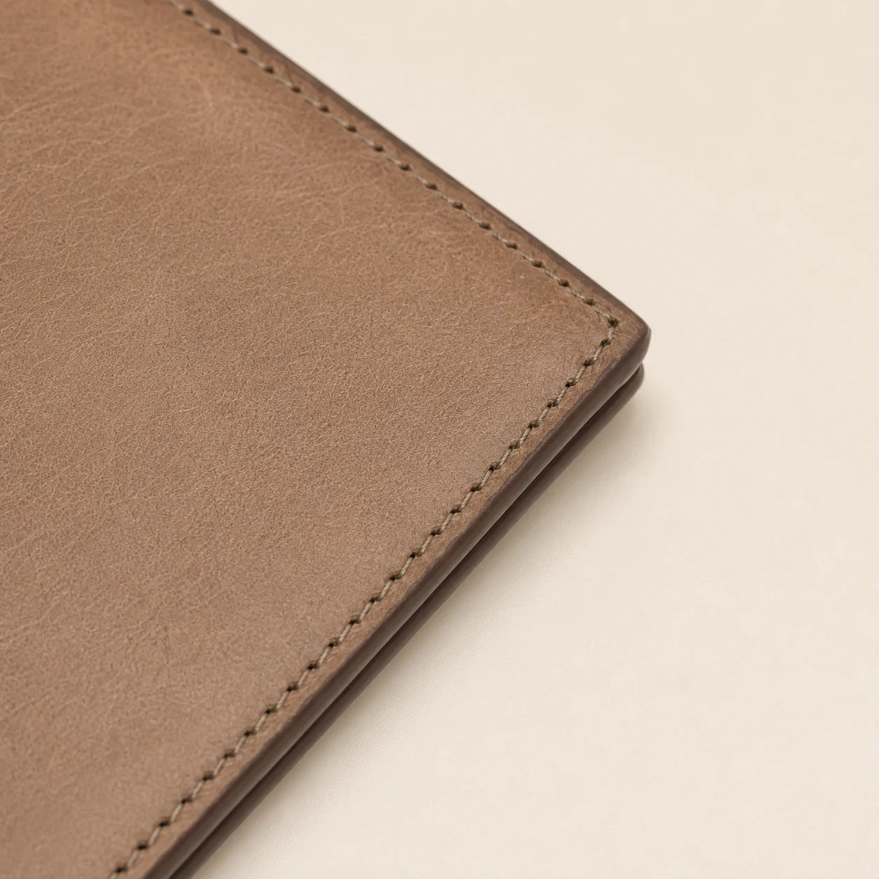 Full-Grain Leather Women’s Wallet (Wholesale/OEM Manufacturer) - image 04