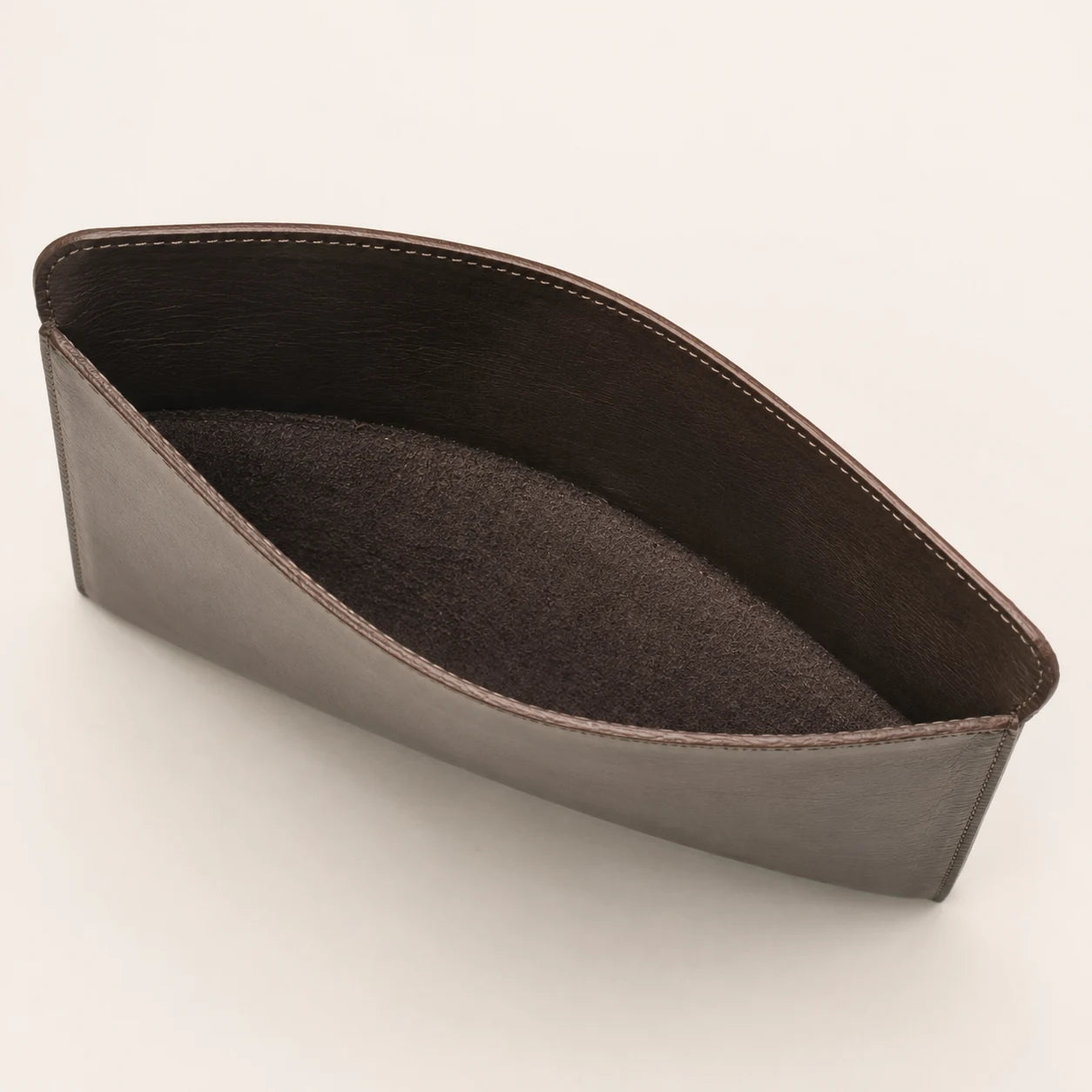 Vintage Genuine Leather iPad Sleeve (Wholesale/OEM Manufacturer) - image 03