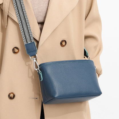 Minimal Zip Camera Crossbody Bag custom OEM reference 1961 - front view