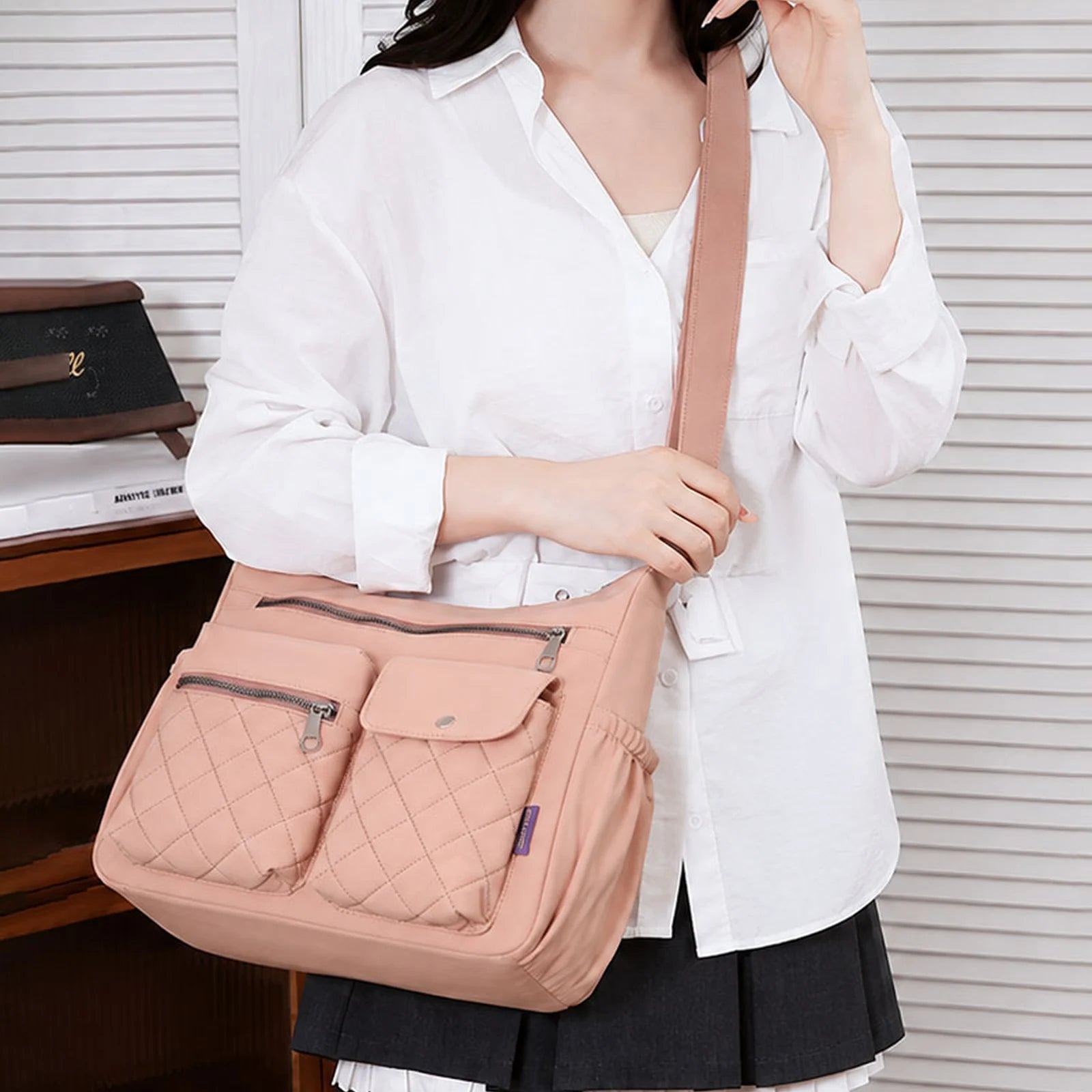 Multi-Pocket Organizer Crossbody Bag custom OEM reference Y-5717# - front view