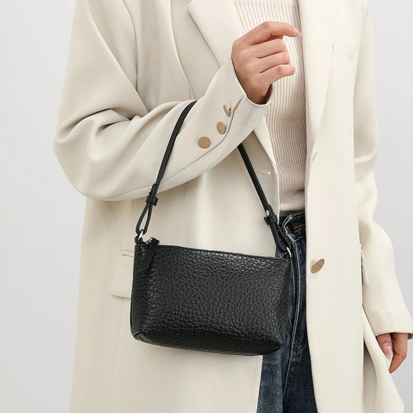 Pebbled Slim Crossbody Bag custom OEM reference 296FSC5102 - detail view