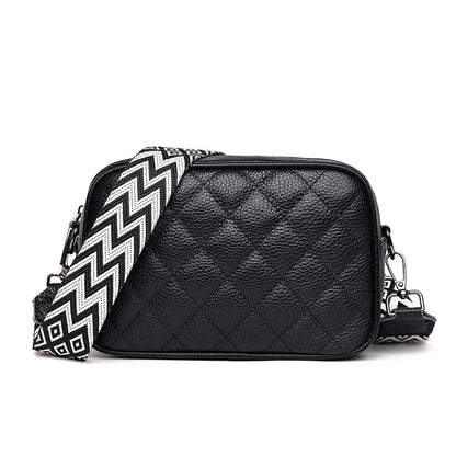 Quilted Camera Crossbody Bag custom OEM reference 1072 - detail view