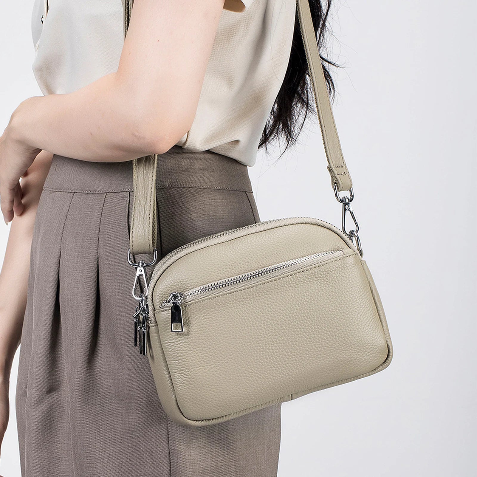 Triple-Zip Camera Crossbody Bag custom OEM reference BL-8081 - side or carry view