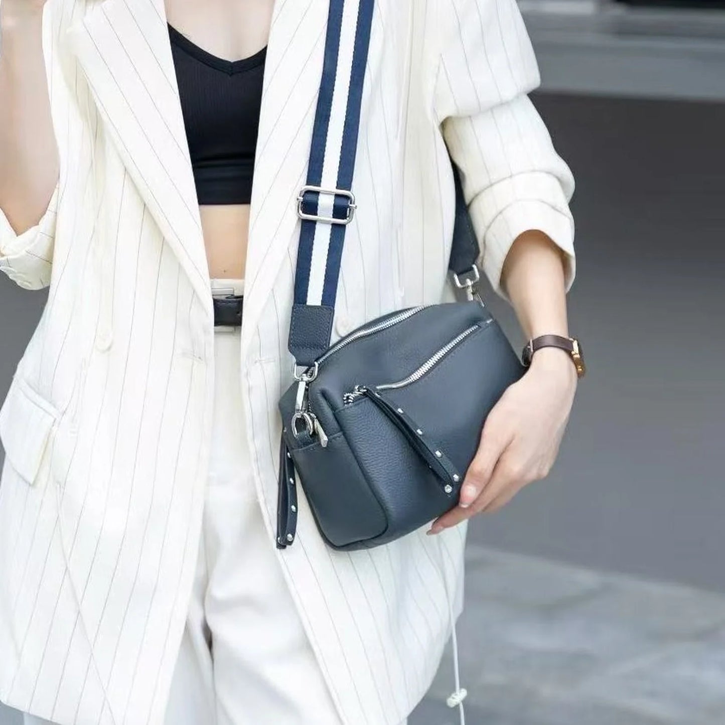 Wide-Strap Multi-Pocket Crossbody Bag custom OEM reference 72100 - front view