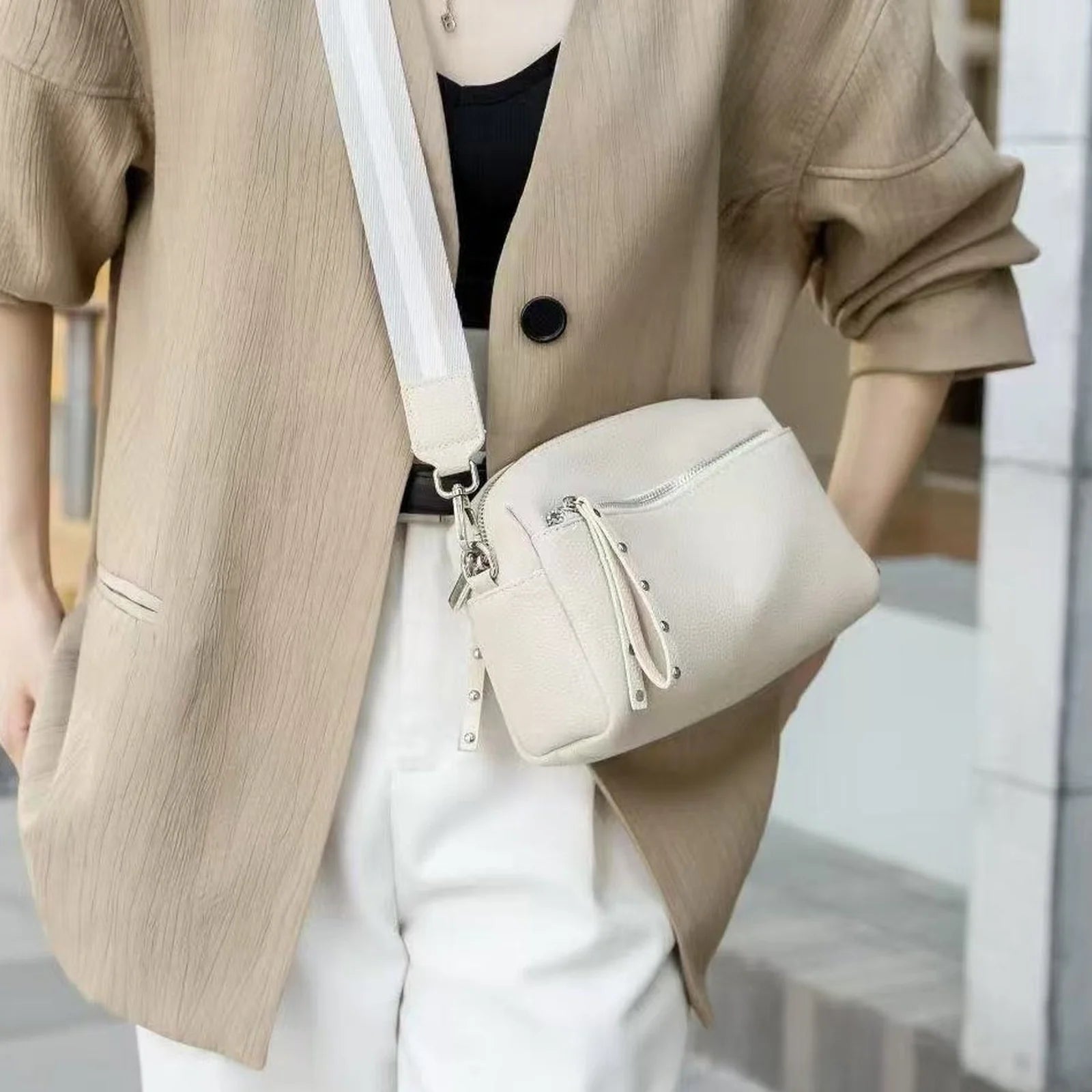 Wide-Strap Multi-Pocket Crossbody Bag custom OEM reference 72100 - angled view