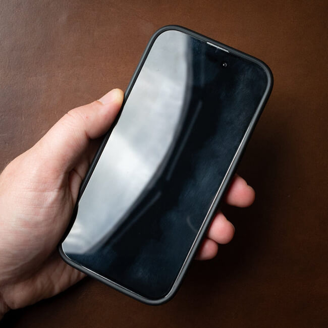 Aaronscase Genuine Leather iPhone 14 Pro Case (Wholesale/Manufacturer)