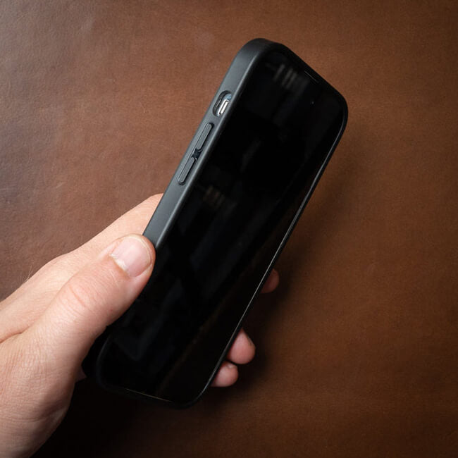 Aaronscase Genuine Leather iPhone 14 Pro Case (Wholesale/Manufacturer)