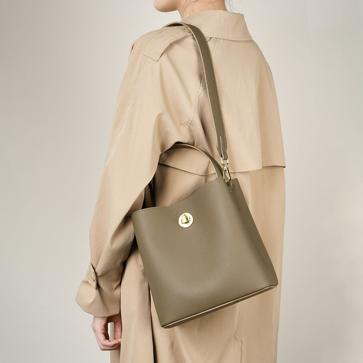 Mini Genuine Leather Bucket Handbag - image 6